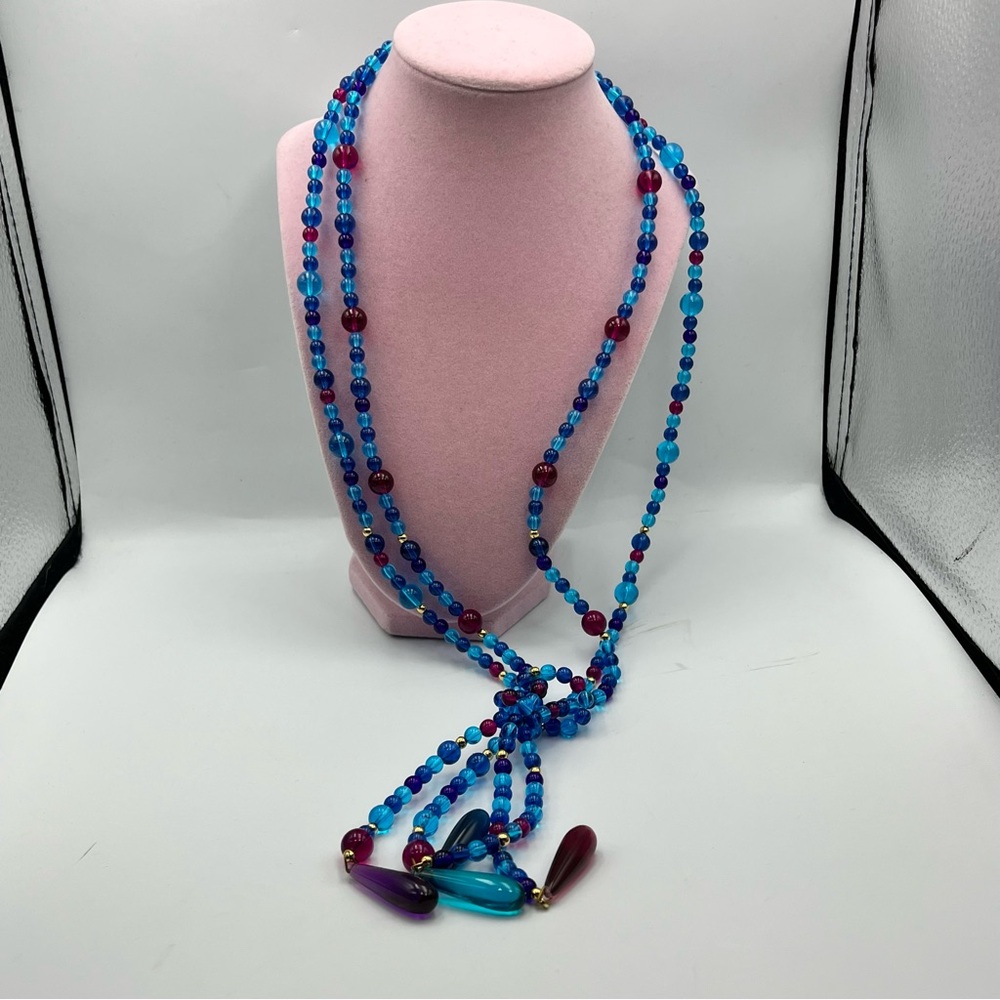 Vintage LCI Blue and Purple lucite  plastic Multi-Beaded long 1960s. Necklace